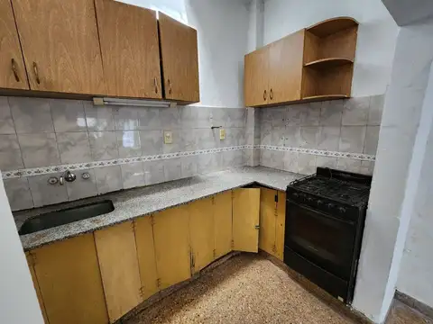 VENTA CASA LANUS CENTRO APTO CREDITO LOTE PROPIO