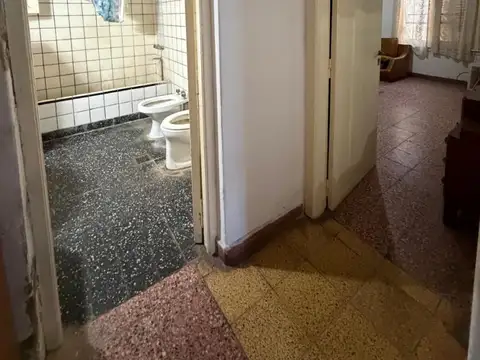 Depto Tipo Casa 2 ambientes con 1 baño
