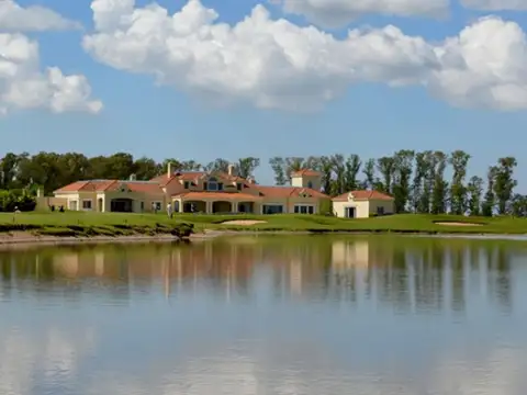 Terreno en Venta en Área 60, USD 11.000