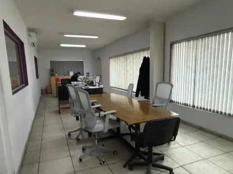 Alquiler Galpón Depósito de 2000 m2 en Carapachay Vicente Lopez Zona Norte