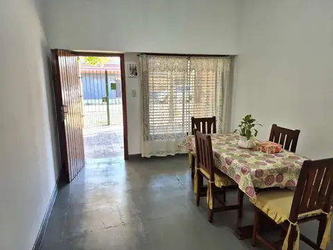 Casa en Venta en Valentin Alsina, USD 64.990