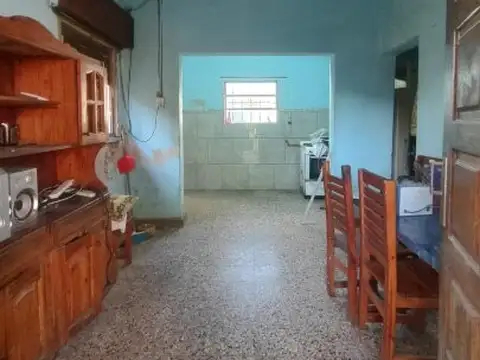 Calle 882 2568 , Piso 0