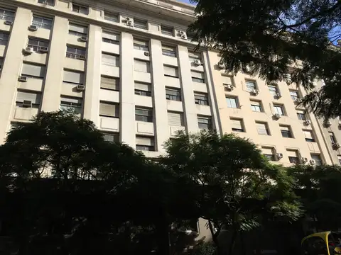 Av Pte Roque Saenz Pena 700, Piso 8