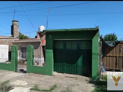 Casa en Venta con 1 cochera