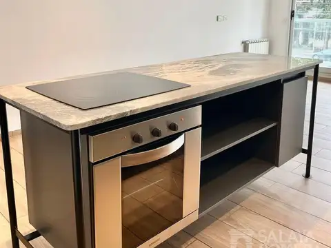 Departamento en Alquiler en Olivos Vias/Rio, USD 800