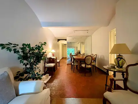 Avenida Luis María Campos 1000