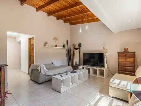 449 entre 27 y 28 3200