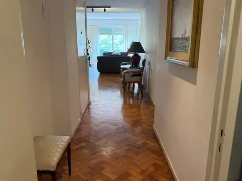 Departamento 4 ambientes con 2 baños