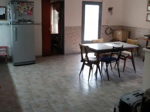 Acha 558