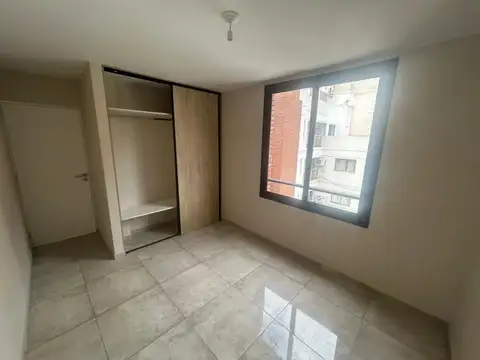 Alquilo Depto 2 Dor. con Balcon.Rondeau 232