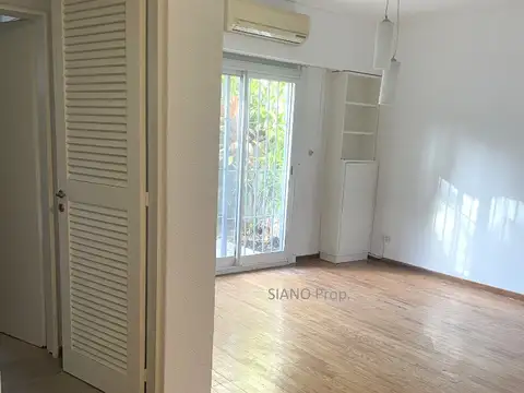 Casa en Alquiler con 1 cochera