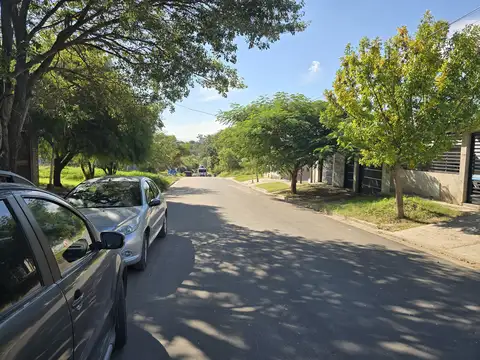 Terreno en Venta 31  mts Fondo