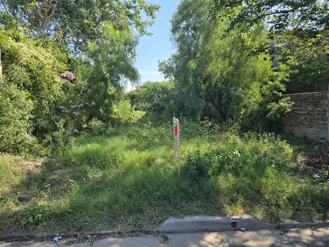 Lote en venta zona Toma Nueva barrio judiciales