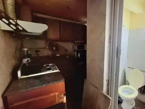 Depto Tipo Casa en Venta 50 años