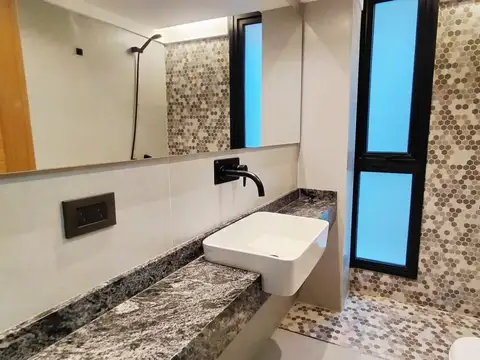 Departamento en Alquiler en Barrio Parque Leloir, $ 900.000
