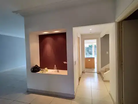 Casa en Alquiler de 3 dormitorios