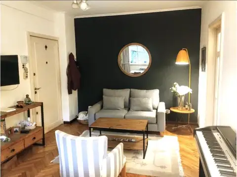 ALVEAR 400, Piso 1