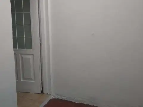 Depto Tipo Casa en Venta en Lanus Oeste, USD 68.000