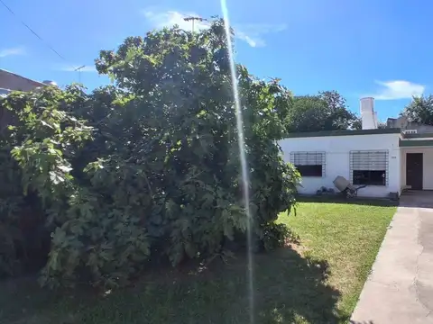VENTA DE CASA 3 AMBIENTES EN MERLO
