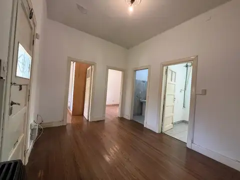 VENTA DE CASA 4 AMBIENTES EN VILLA  ARGENTINA QUILMES