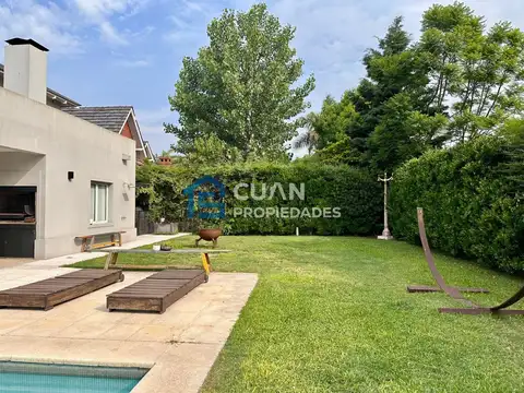 Casa en Venta de 5 dormitorios