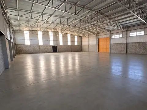 Galpon en Venta en Mi Granja, USD 1.049.900