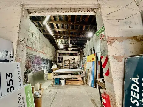 La Paz 1174 - Depósito