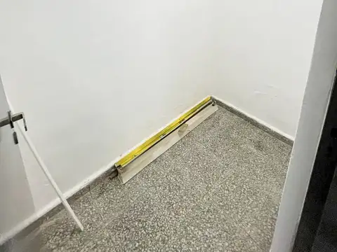 Local en Venta en Barrio España y Hospitales, USD 65.000