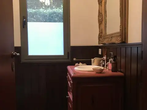 Casa en Alquiler al Norte