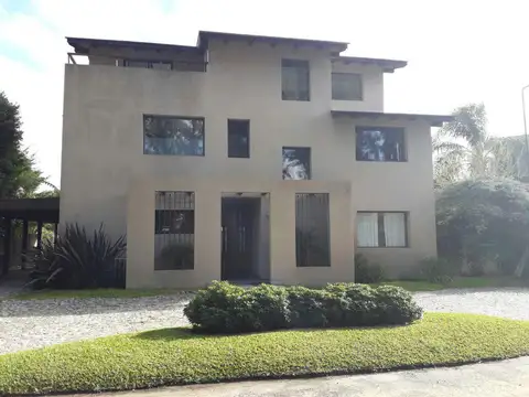 Lindísima Casa en Alquiler en San Fernando, Barrio Cerrado Marina Del Sol