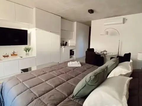 Depto Tipo Casa en Alquiler de 1 dormitorio
