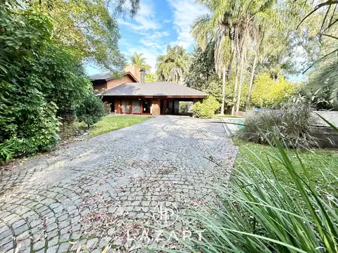 Espectacular Chalet 4 amb. en Pablo Nogues