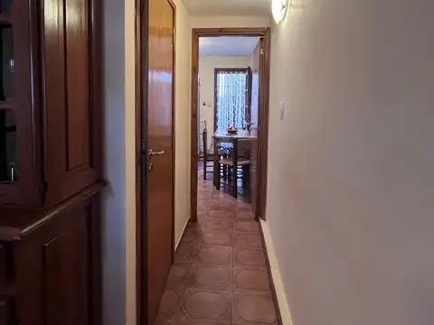 IMPECABLE DIGNO DE VER CASA DUPLEX CERCA D ELA AVENIDA LISTO PAR HABITAR