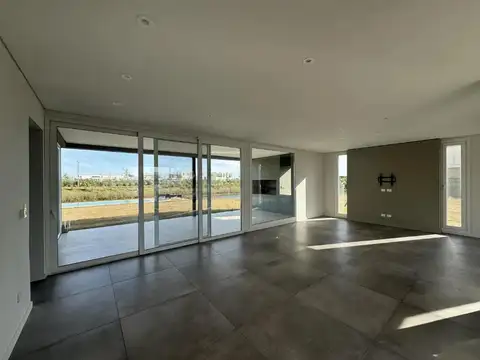 Casa en Venta en Puertos - Barrio Costas, USD 570.000