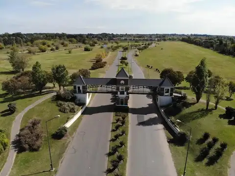 Terreno en Venta en Pilar del Este - Santa Elena, USD 42.000