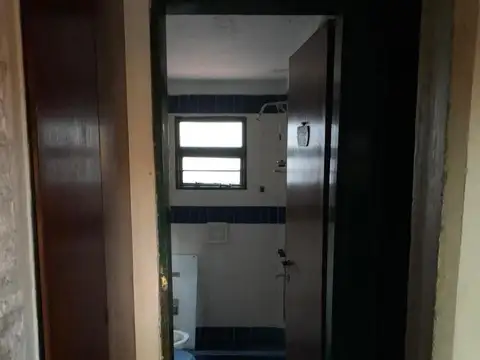 Depto Tipo Casa en Venta en Villa Luzuriaga, USD 50.000