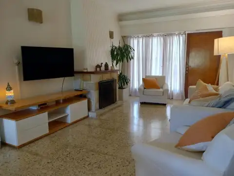 Casa en Alquiler Temporal de 4 dormitorios