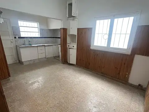 Depto Tipo Casa 3 ambientes con 1 baño