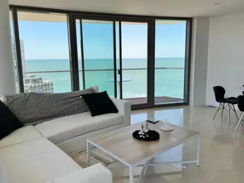 Aristobulo Del Valle 2790