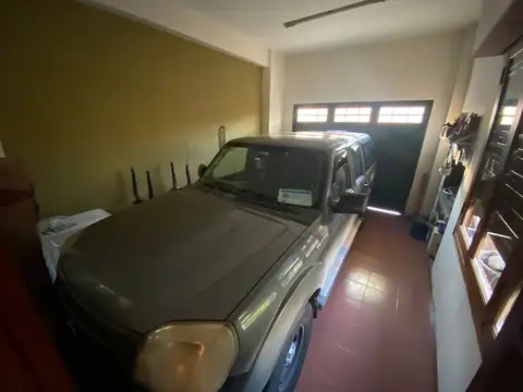 ¡OPORTUNIDAD! Venta Casa en Quilmes centro