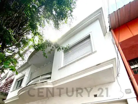 Departamento de 3 dormitorios en venta en La Plata