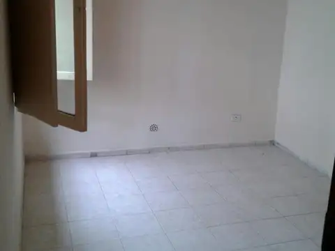Depto Tipo Casa en Alquiler de 2 ambientes