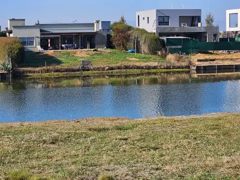 Terreno en Venta en San Sebastián, USD 52.000