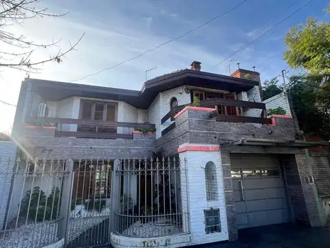 Casa en Venta en Remedios de Escalada, USD 265.000