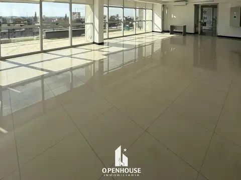 Oficina Monoambiente con 2 baños