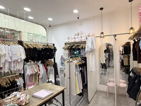 Local en Venta 50 años