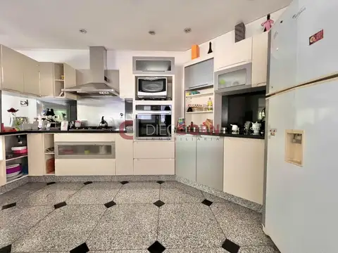 Venta Casa 5 AMB en cul de sac, La Tradición, Fco. Alvarez