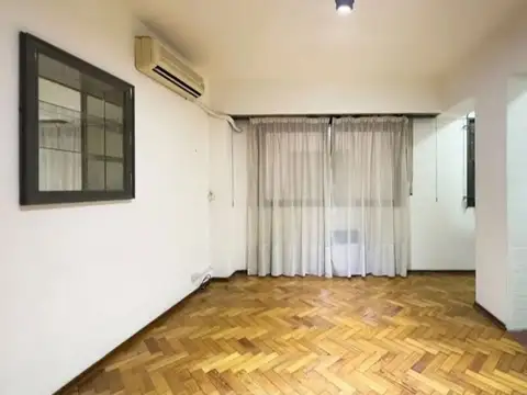 Impecable monoambiente muy bien ubicado