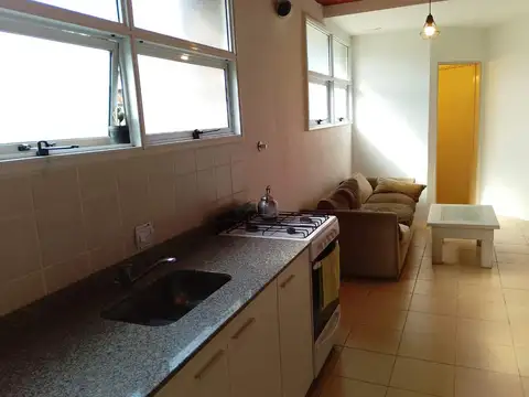 Departamento en Alquiler en Chilavert, $ 750.000