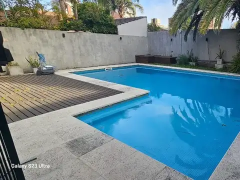 Casa 4 ambientes con 3 baños